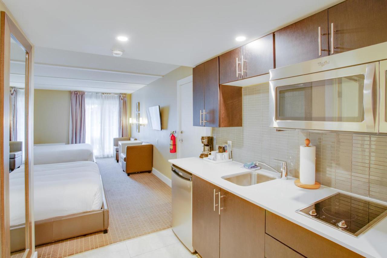 Living Water Resort & Spa 콜링우드 외부 사진