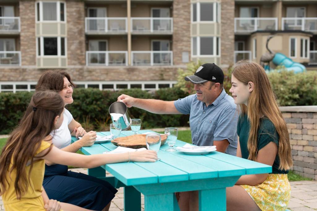 Living Water Resort & Spa 콜링우드 외부 사진